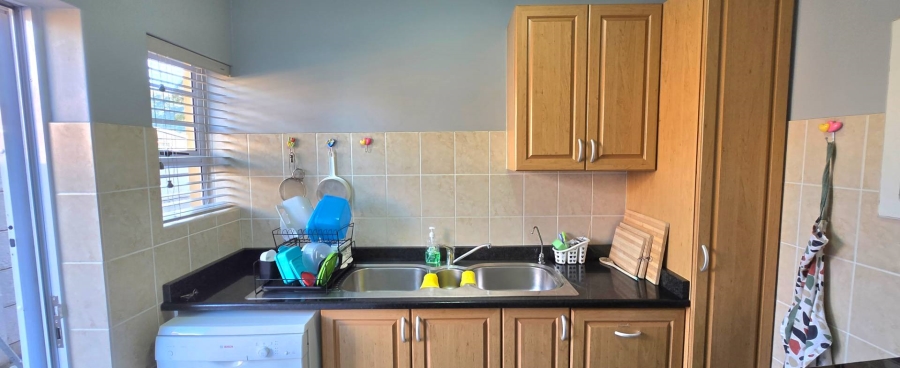 4 Bedroom Property for Sale in Franskraal Western Cape
